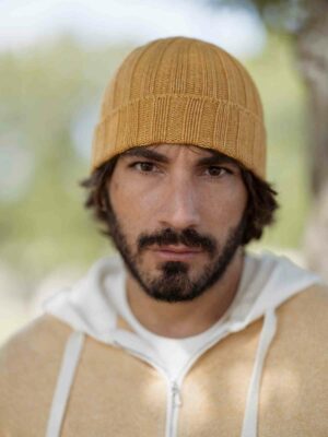 THE BEANIE HAT